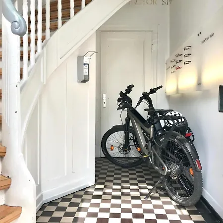 Townhouse *